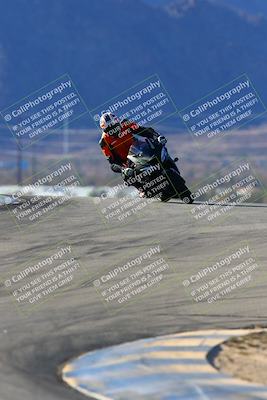 media/Jan-09-2022-SoCal Trackdays (Sun) [[2b1fec8404]]/Turns 9 and 8 (920am)/